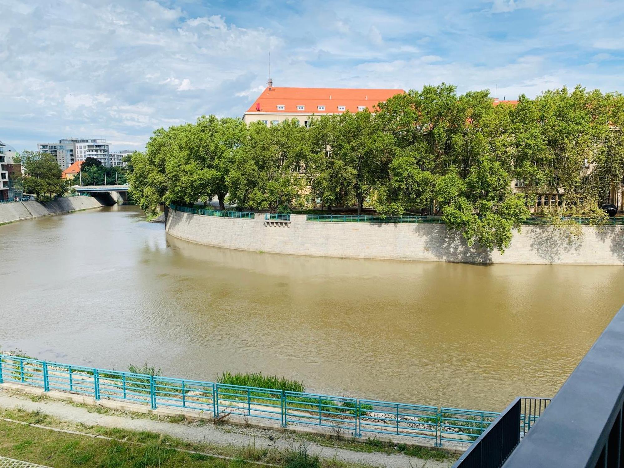 Luksusowy Apartament Z Parkingiem I Klimatyzacja W Samym Centrum Wroclawia Buitenkant foto